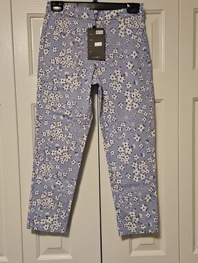 Women's Lavender Floral Cropped Jeans - Slim Ankle Fit